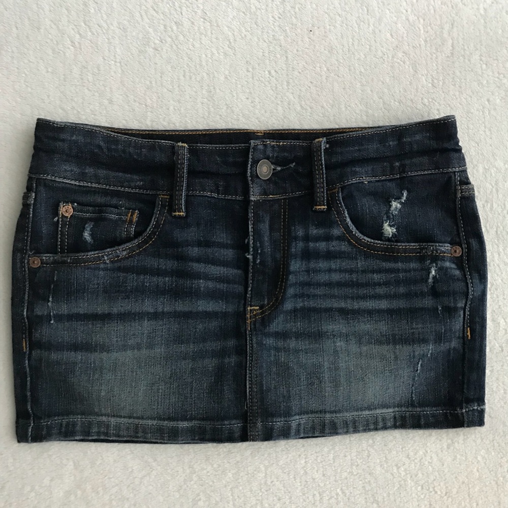 Abercrombie & Fitch Denim Skirt Size 00 Brand New